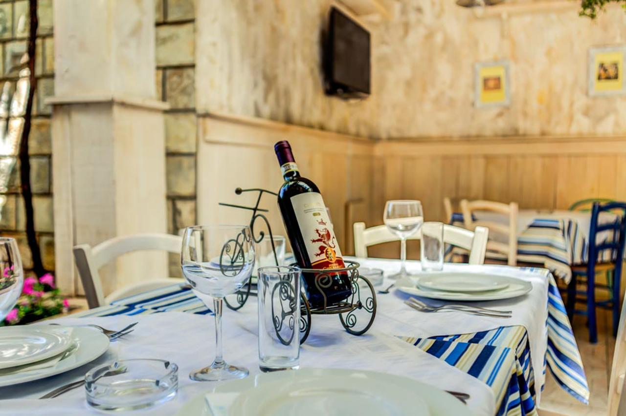 Mali Milocer Bay Accommodation Sveti Stefan Exterior foto