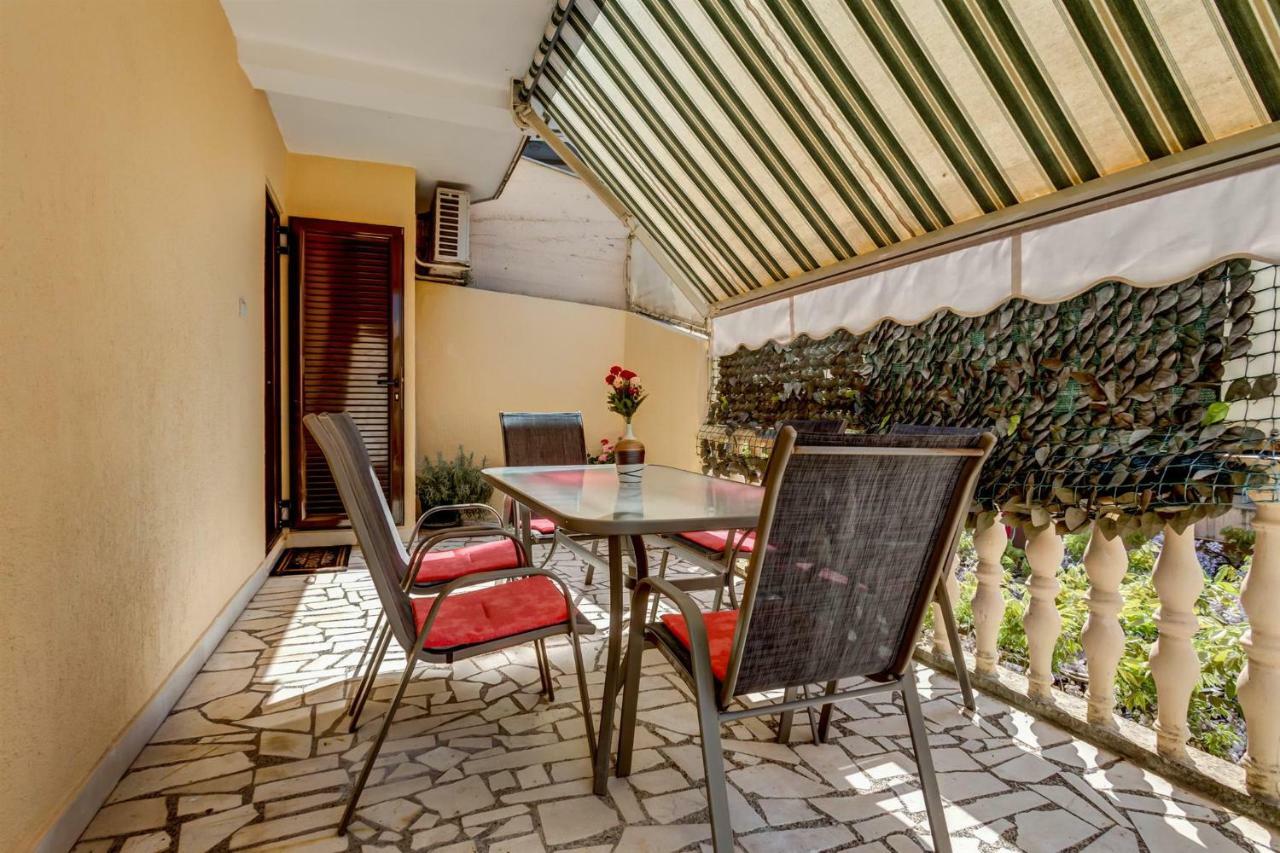 Mali Milocer Bay Accommodation Sveti Stefan Exterior foto